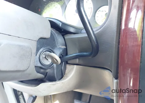 2005 Chrysler Town & Country Lx from USA, damaged, VIN 2C4GP44R55R593071